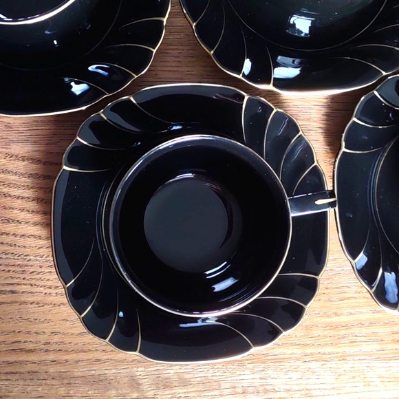 Wave Golden Black Gallery Collections by Ranmaru Teacup and Saucer (4) - Picture 6 of 13